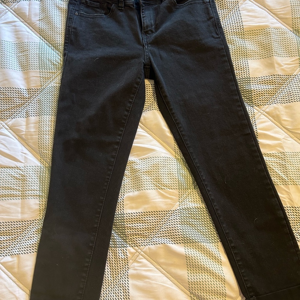 Wallflower, size 7, black, cropped denim jeans
